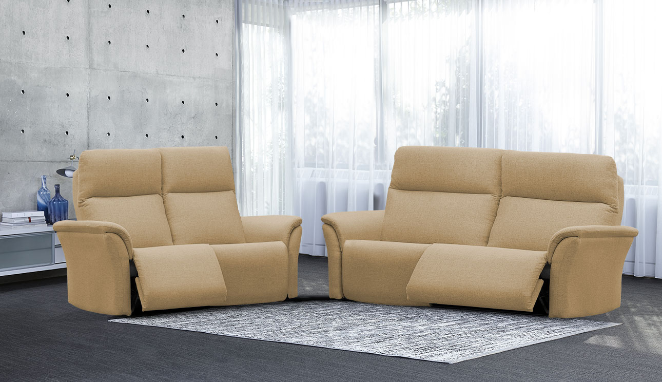 4098 סלון מתכוונן עם ריקליינרים וראשים מתכווננים רילקסון קנדה בצבע חום בהיר'