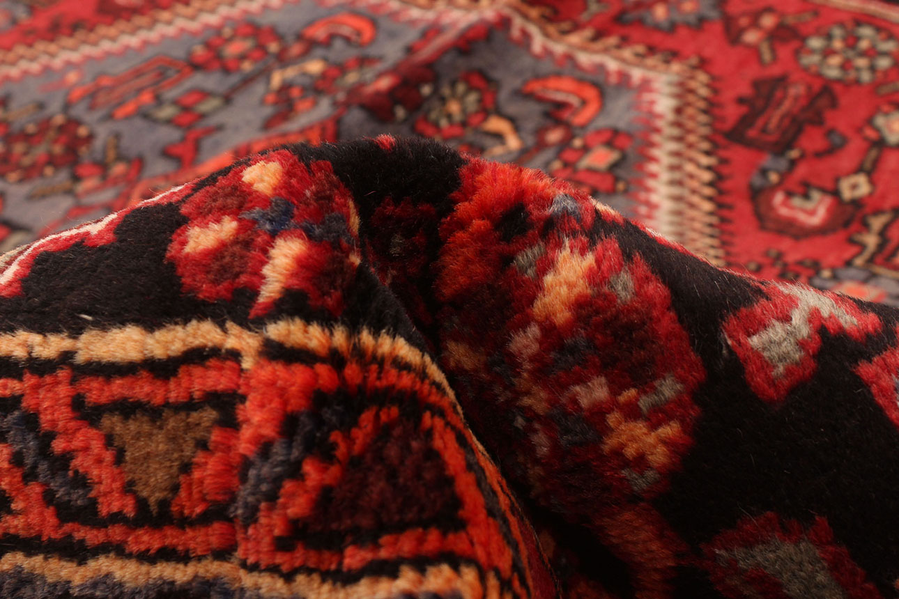 שטיח זאנג'אן פרסי בגווני בורדו בריק