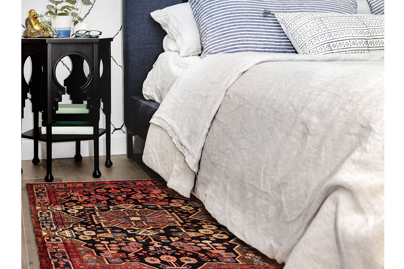 שטיח המדן פרסי בורדו שחור וכחול